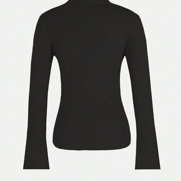 Black Casual Women's Cross Design Asymmetric Knitted Sweater - Picture 3 of 4